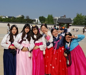 Gesichter aus Korea
